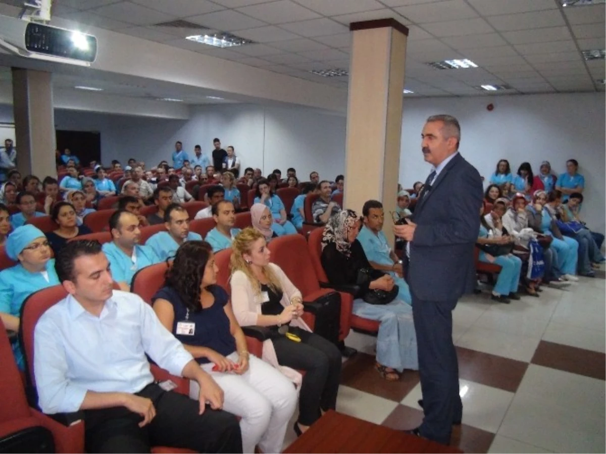 Kayseri Devlet Hastanesi Çalışanları Hizmet-İş Ailesine Katıldı