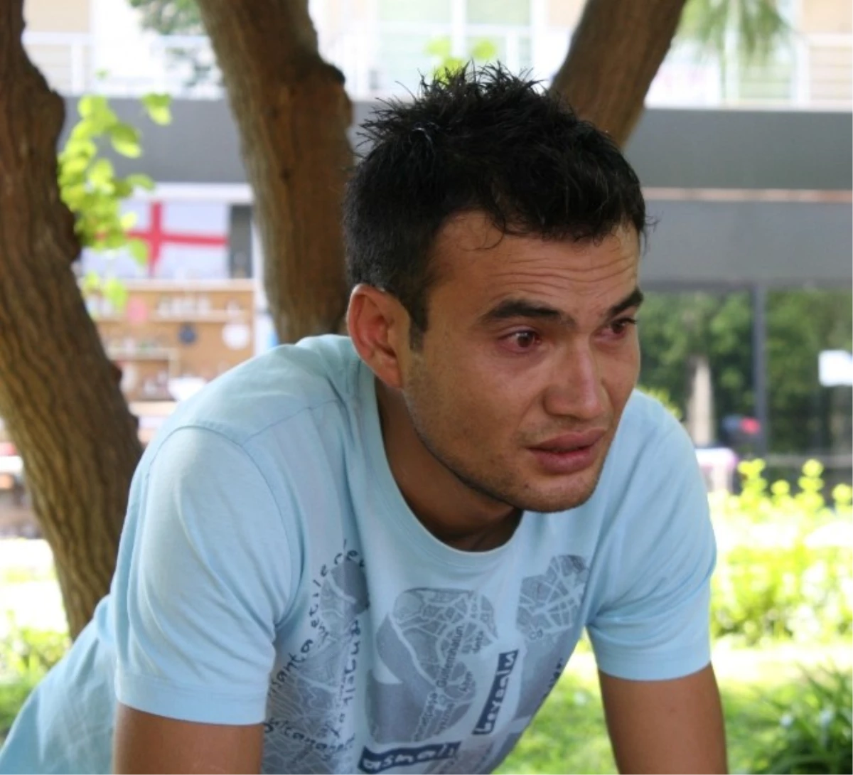 Kırgız Genç, Marmaris\'te Kaybolan Ailesini Arıyor