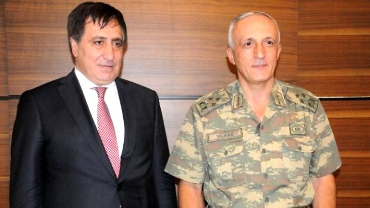 Kolordu Komutanı Yılmaz Vali Küçük\'ü Ziyaret Etti