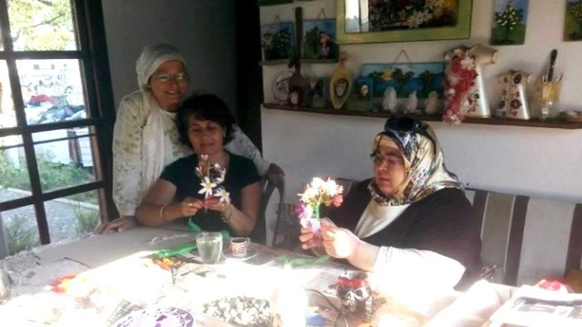 Köyzeğizli Kadınlar Arı Gibi Çalışıyor