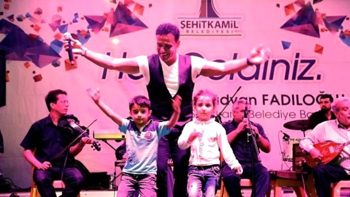 Şehitkamil\'den Mustafa Uğur ile Halk Konseri