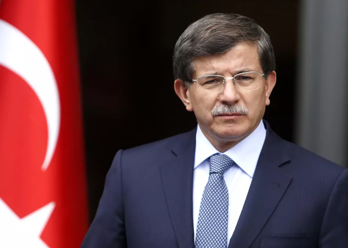 Türk Büyükelçi\'den Davutoğlu\'na Şok Soru!