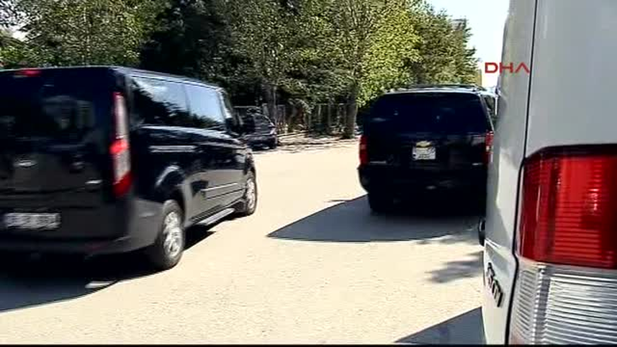 Kerry\'nin, Başbakanlık Ziyareti Sırasında Kapı Krizi Yaşandı