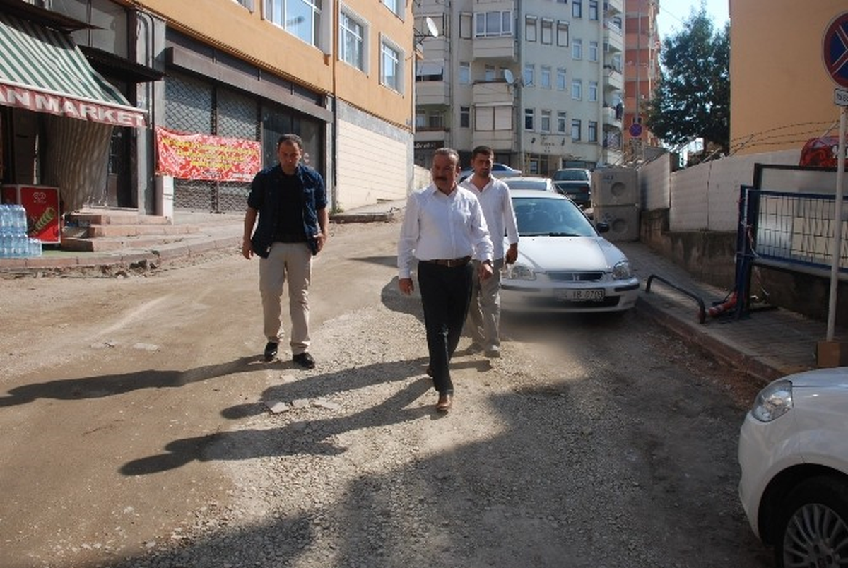 Alemdar Caddesi Haftaya Asfaltlanıyor