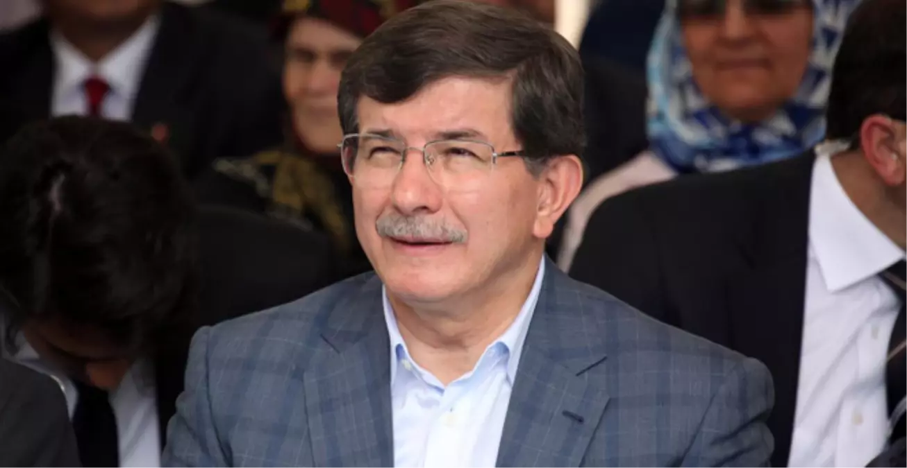 Davutoğlu: ABD'nin Gelişmiş Silahları IŞİD'in Eline Geçti
