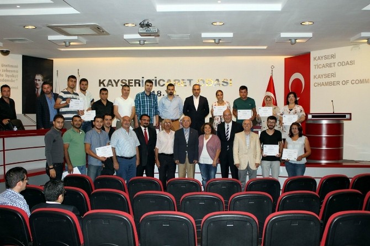 Genç Girişimci Adayları Sertifika Töreni Yapıldı