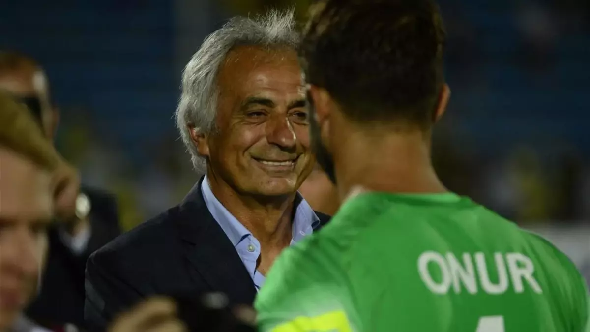 Halilhodzic\'ten Şok Açıklama: 3-0 Türkiye İçin İyi Sonuç