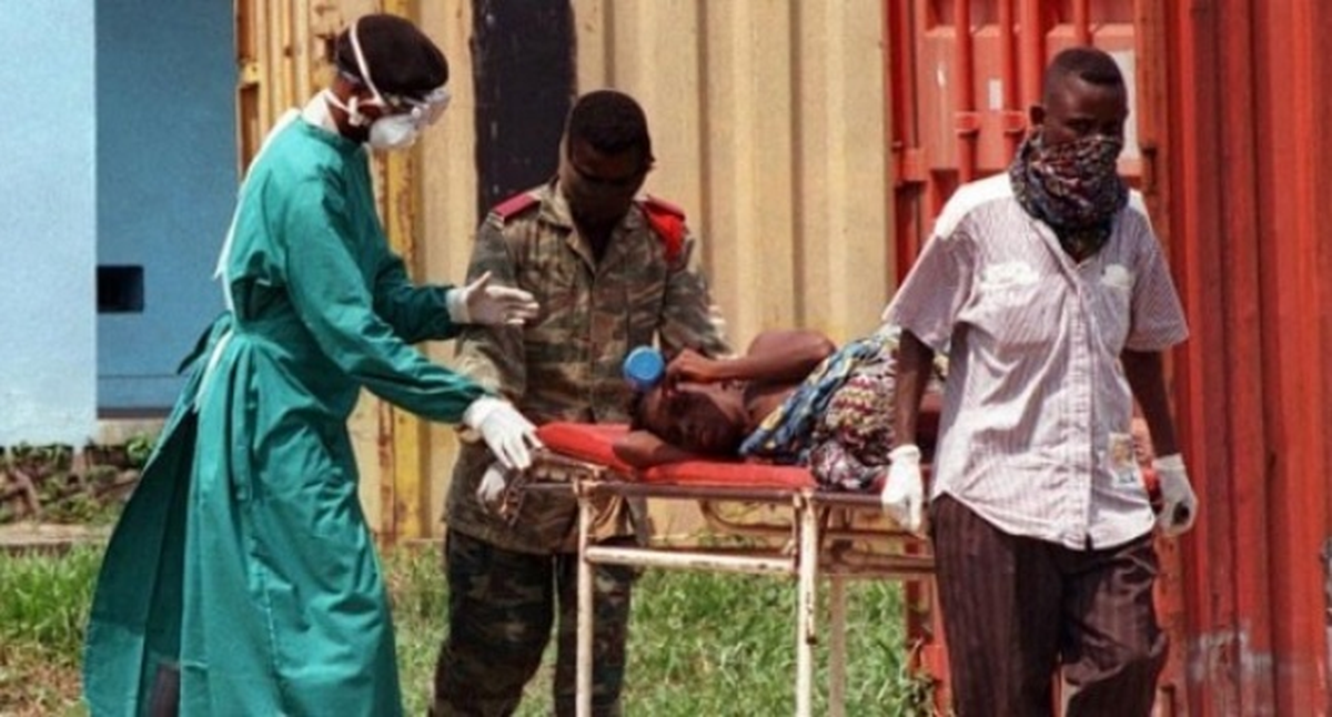 IMF Eboladan Etkilenen Ülkelere Yardım Edecek