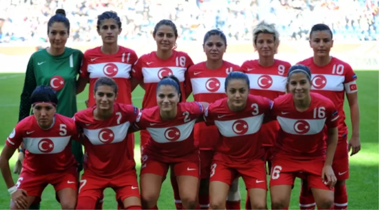 Kadın A Milli Futbol Takımı Yarın Ukrayna ile Karşılaşacak