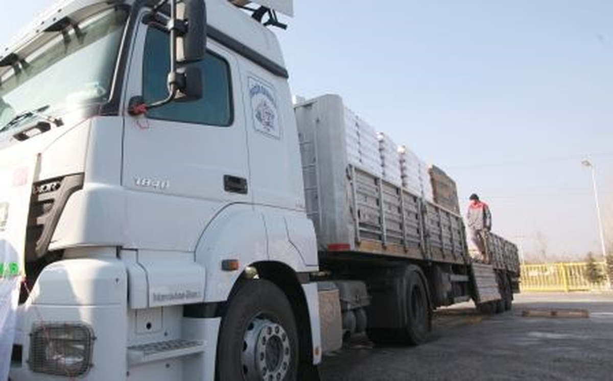 Kızıltepe\'den Suriye\'ye İnsani Yardım