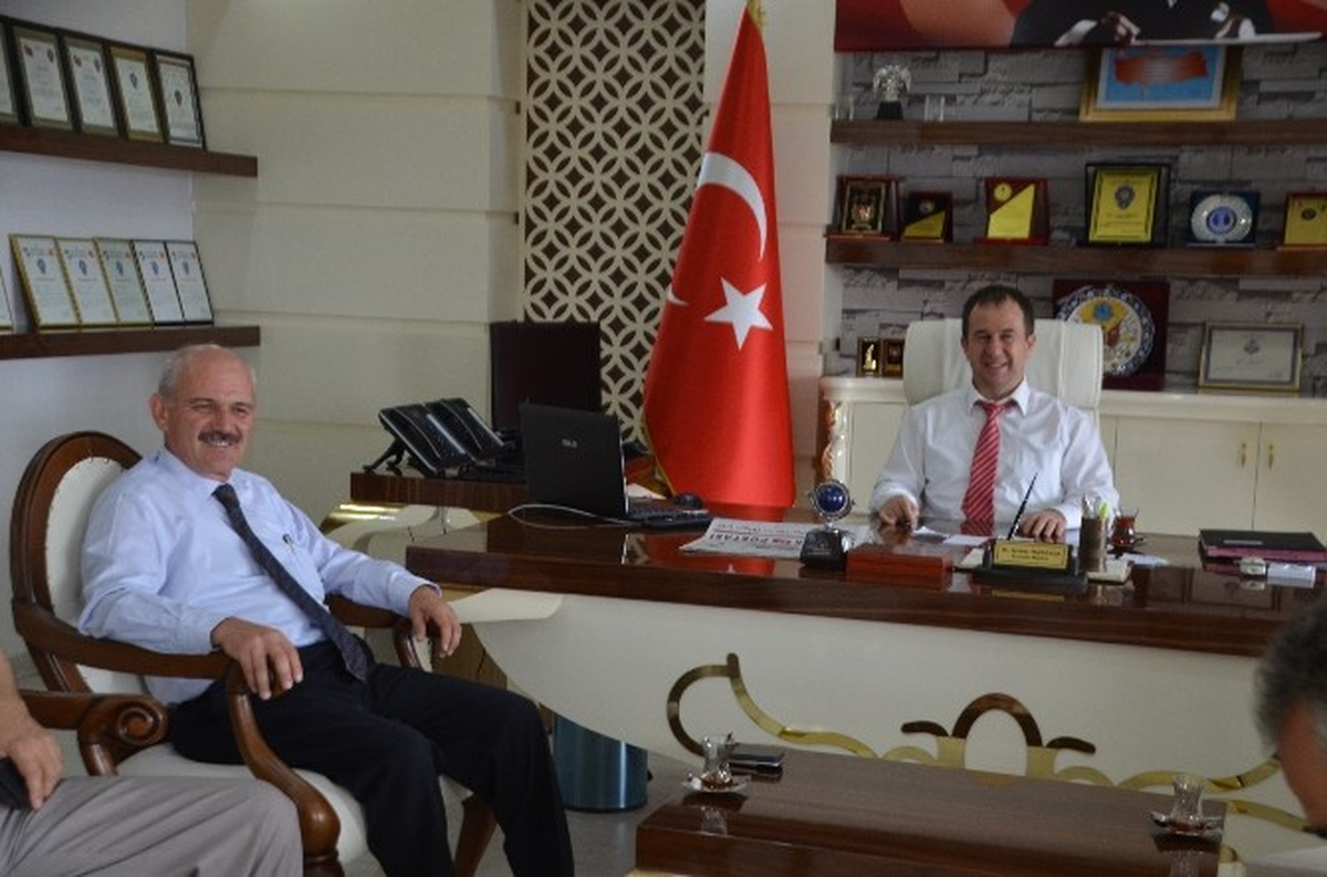 Mehmet Uzun\'dan Emniyet Müdürüne Hayırlı Olsun Ziyaretti