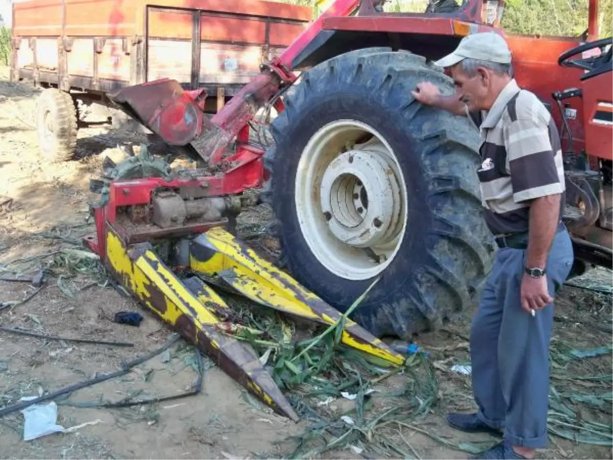 Sağ Kolunu Silaj Makinesine Kaptırdı