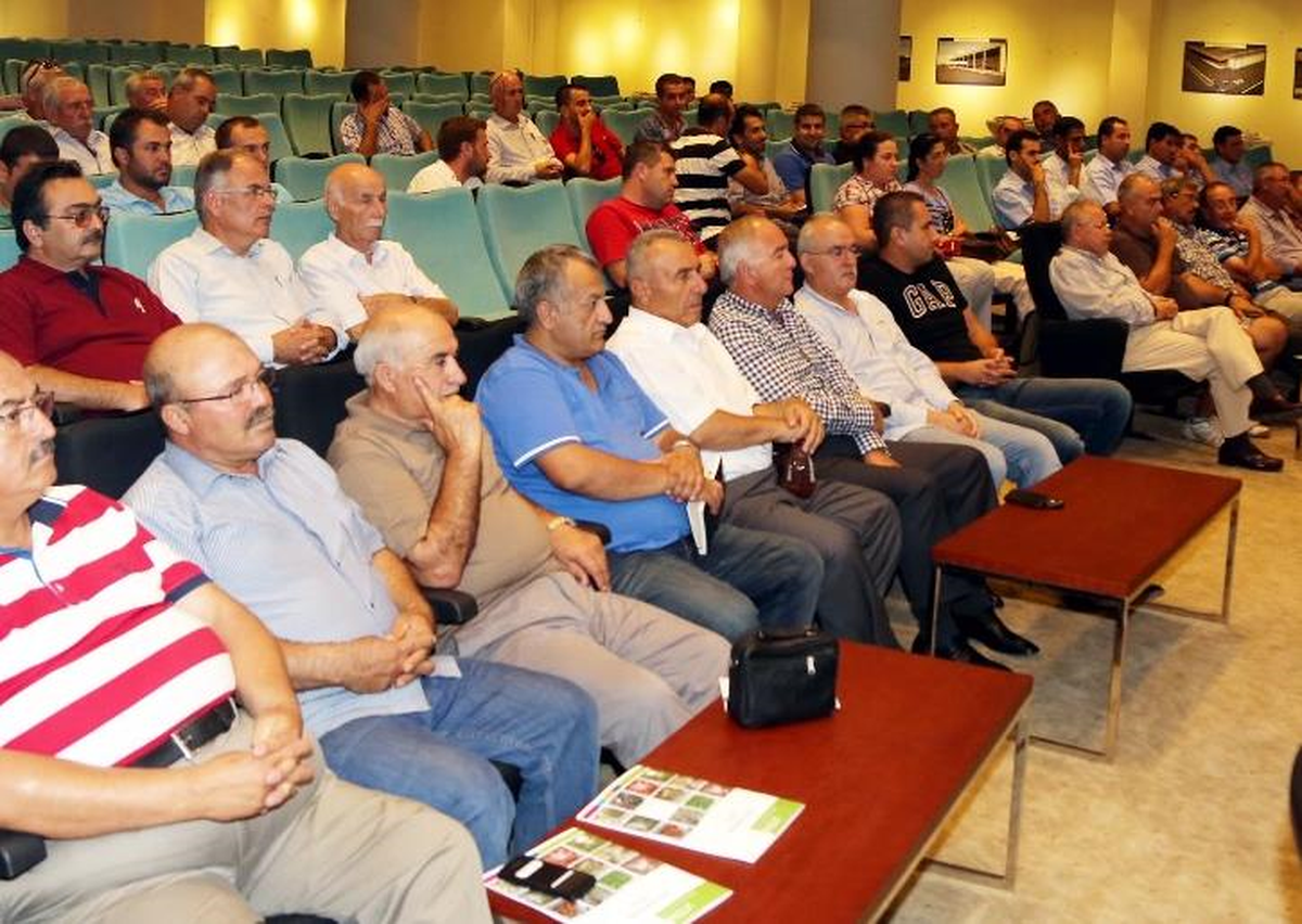 Selçuk Belediyesinden Üreticilere Bilgilendirme Toplantısı