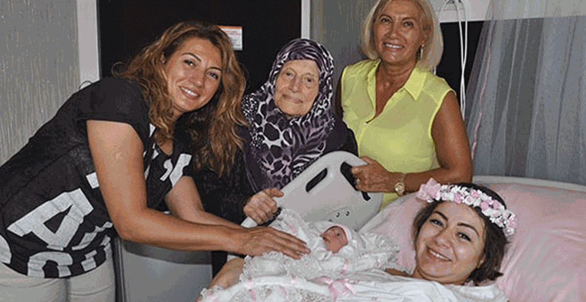 102 Yaşındaki Bahriye Ürer, Torununun Torununu Gördü