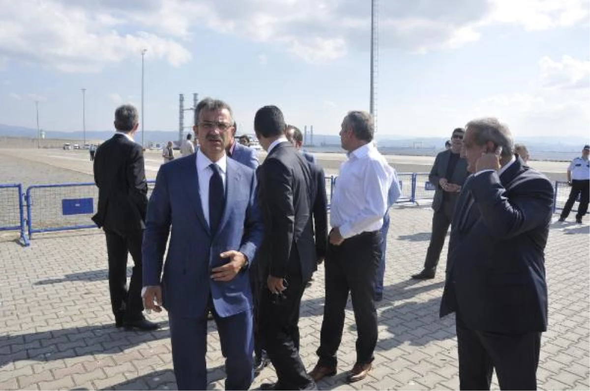 Başbakan Davutoğlu, Dilovası Köprüsü\'nü İncelemekten Son Anda Vazgeçti