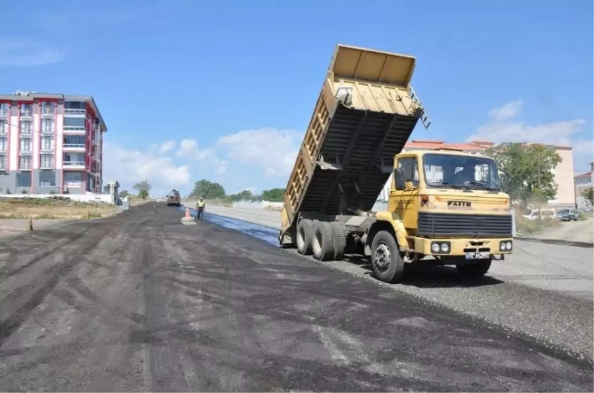 Çandarlızade Caddesi\'nde Yol Çalışmaları Devam Ediyor