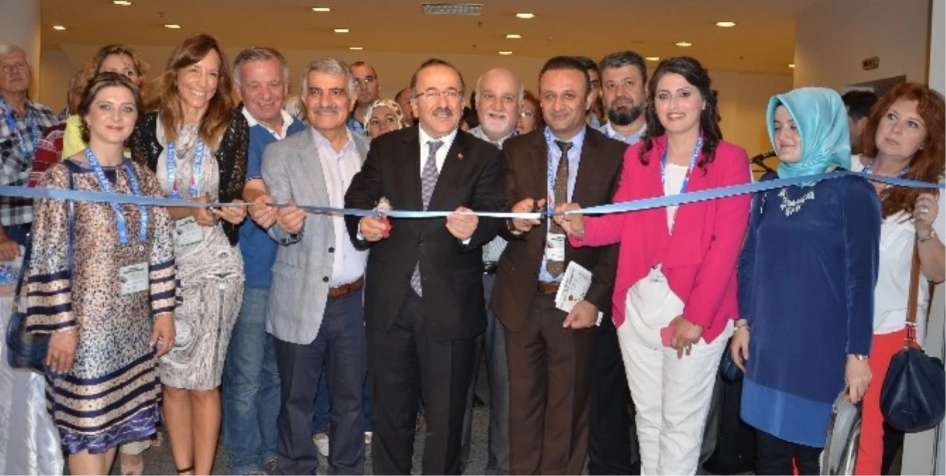 Dünya Ebru Günü Kutlamaları Trabzon\'da Başladı