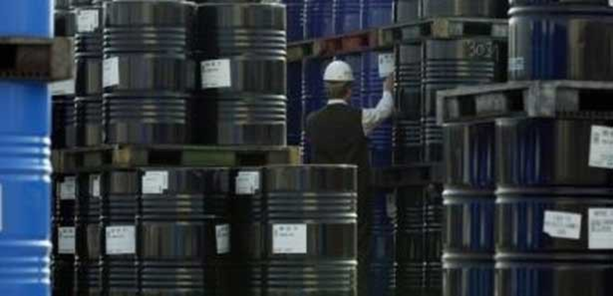 İran\'ın Sirri Adası\'ndan 23 Milyon Varil Petrol İhraç Edildi