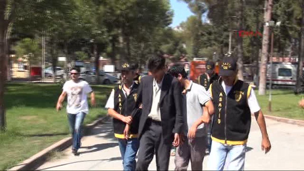 Kasiyeri Dolandıran İranlılar Yakalandı
