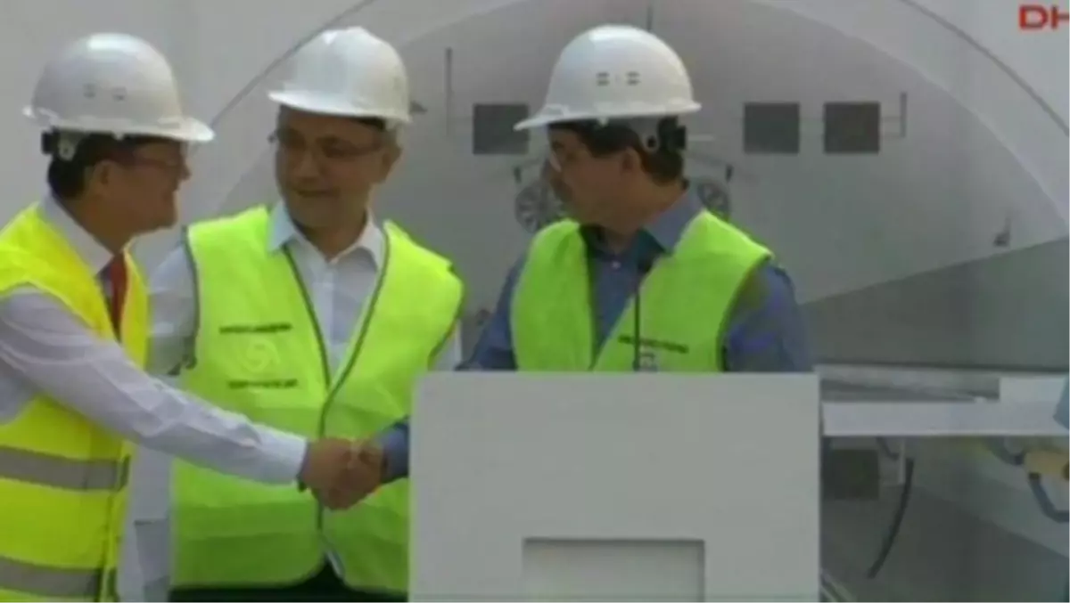 Mertlik; İngilizce Öğrenmek Değil, Ecnebiye Türkçe Konuşturtmaktır