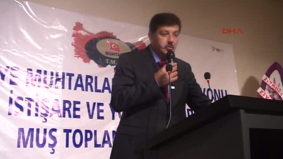 Muhtarlar Barış İçin Güvercin Uçurdu