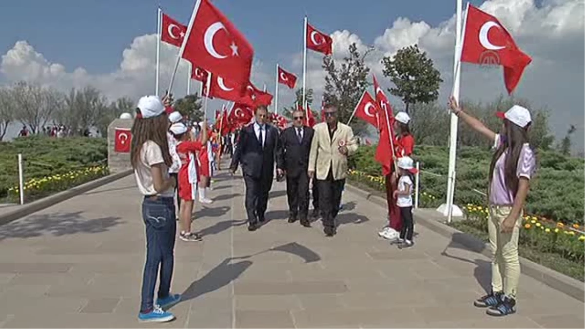 Ankara\'da, Sakarya Meydan Muhaberesi Canlandırıldı