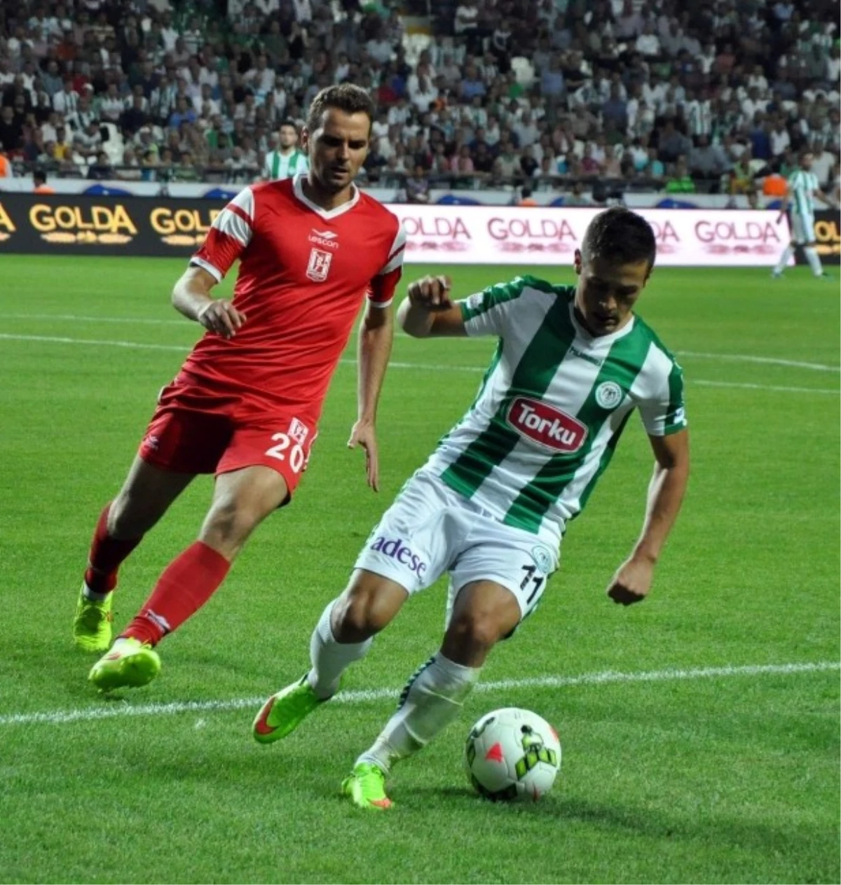 Torku Konyaspor, Balıkesirspor\'u 2-0 Yendi