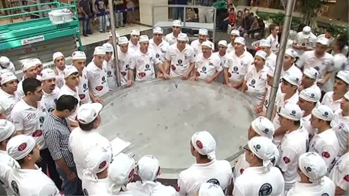 Başkentte profiterol pastası Guinness denemesi (1) -