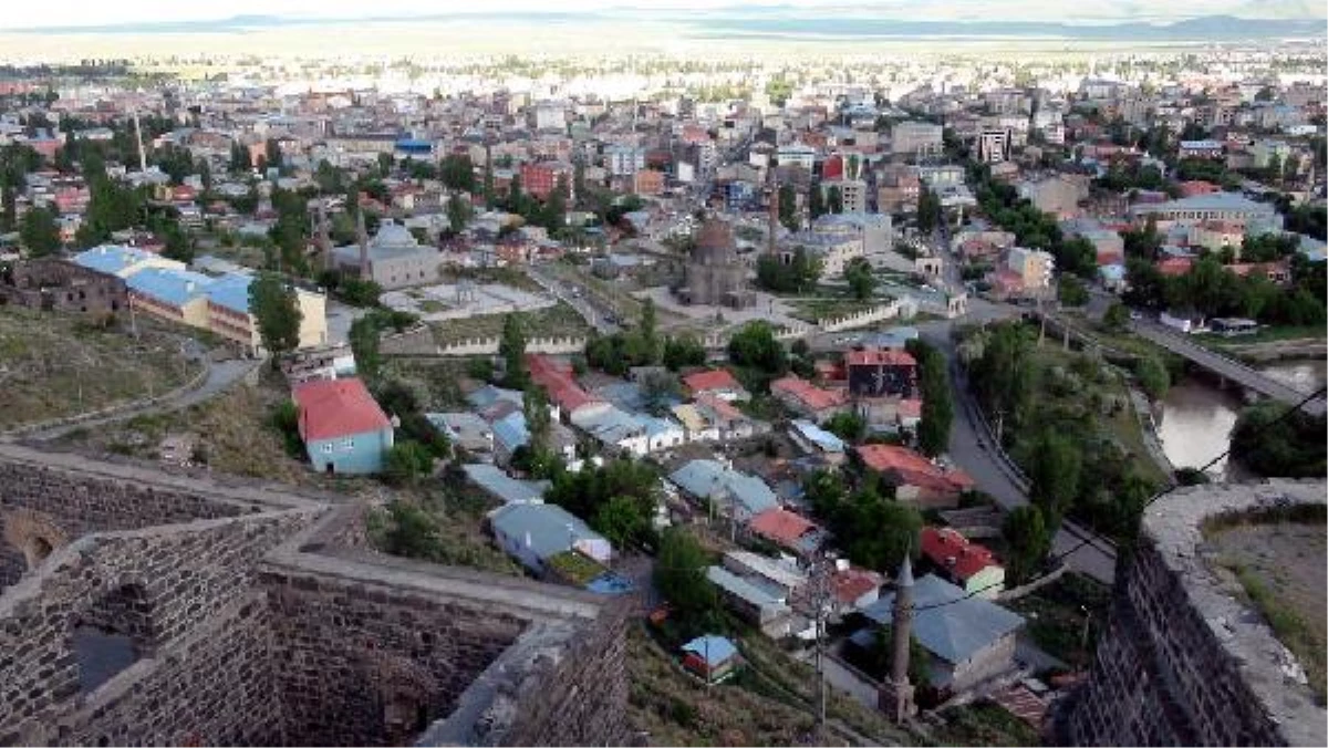 Kars\'ın İmaj Anketinden \'Soğuk\' ve \'Uzak\' Çıktı