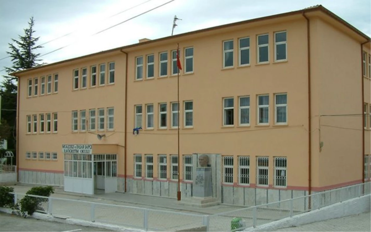 Viranşehir\'de Okullaşma Nüfus Hızına Yetişmiyor