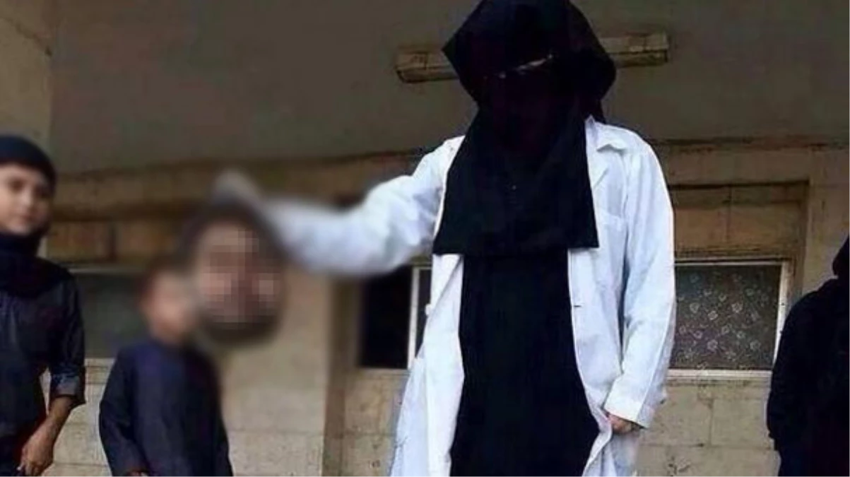 IŞİD\'in Yeni Katliam Fotoğrafları: Baş Kesen Kadın Doktor