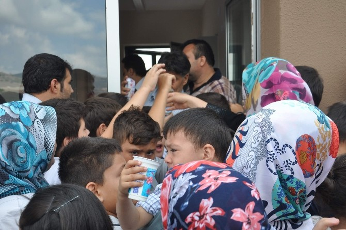 Eğitim Yılı Açılışında \'Eğitim Şart\' Dedirten Görüntüler