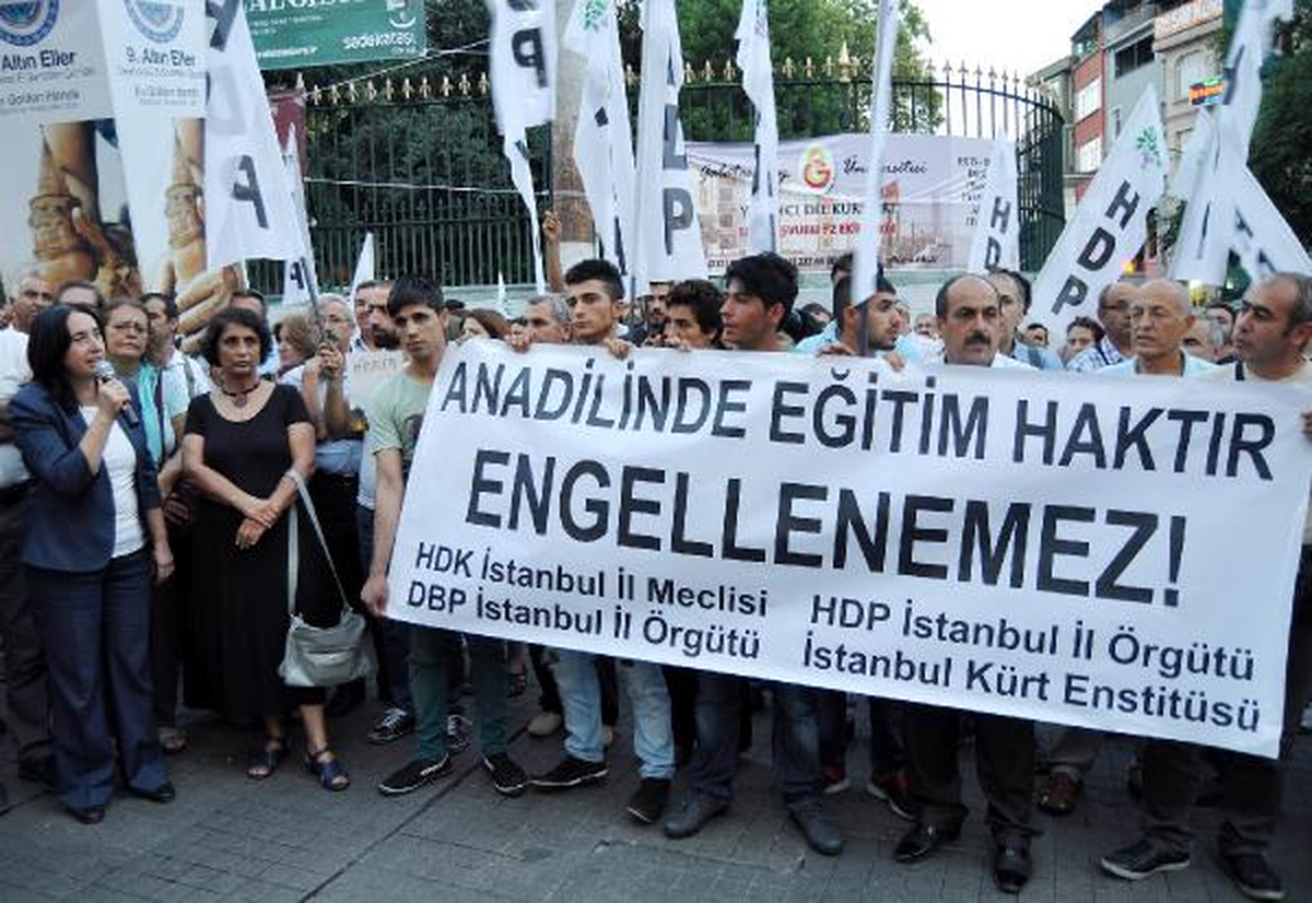Hdp\'den Anadilde Eğitim Hakkı İçin Eylem