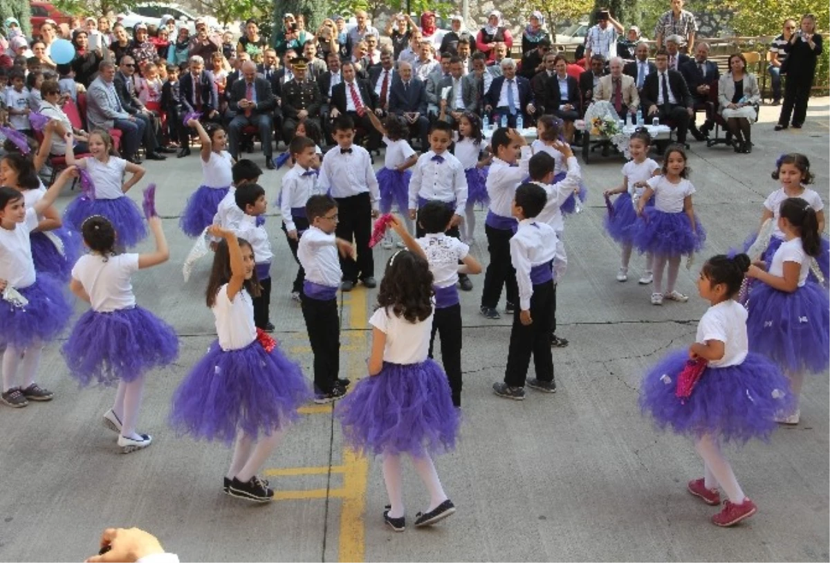 Karabük\'te İlk Ders Zili Çaldı