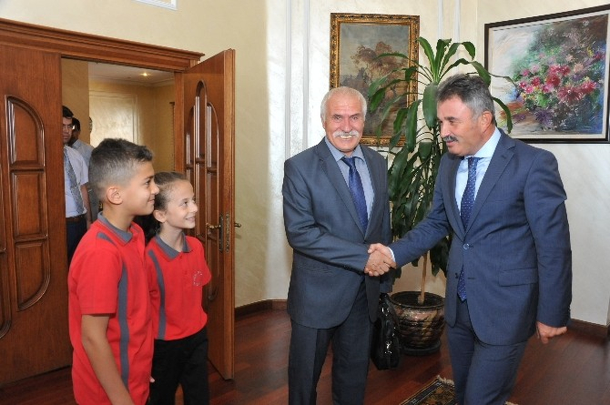 Öğrencilerden Büyükşehir Belediyesine Ziyaret