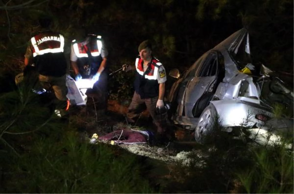 Kahramanmaraş\'ta Otomobil Şarampole Yuvarlandı: 1 Ölü, 1 Yaralı