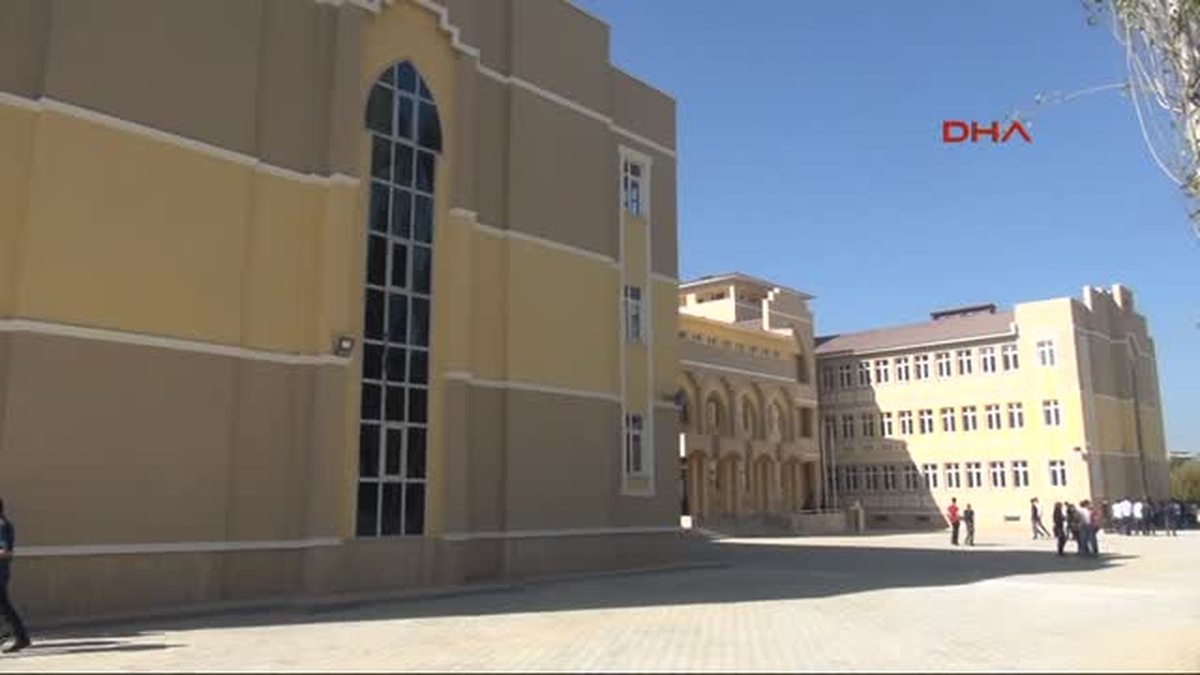 Sınıflar Hazırlanamayınca Ders Başı Yapamadılar