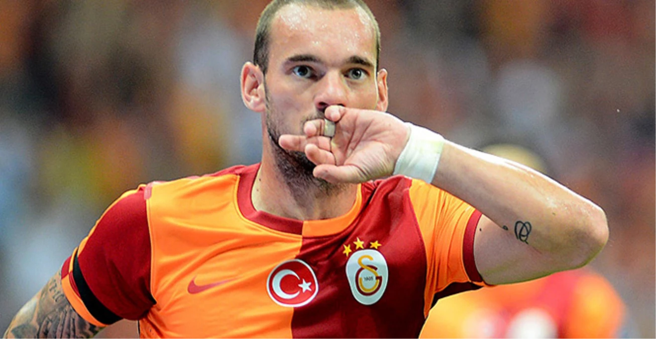 Sneijder, Galatasaray\'la Sözleşmesini Uzatıyor