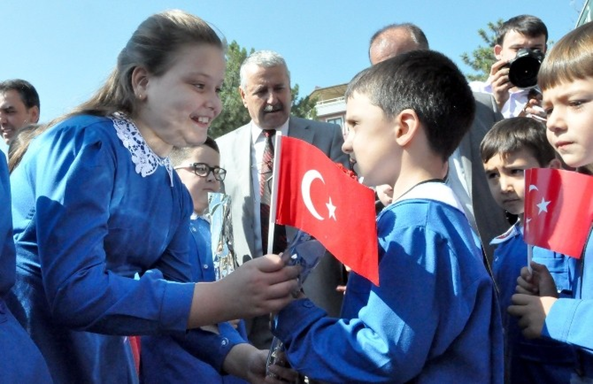 Uşak\'ta Yeni Eğitim ve Öğretim Yılı Başladı