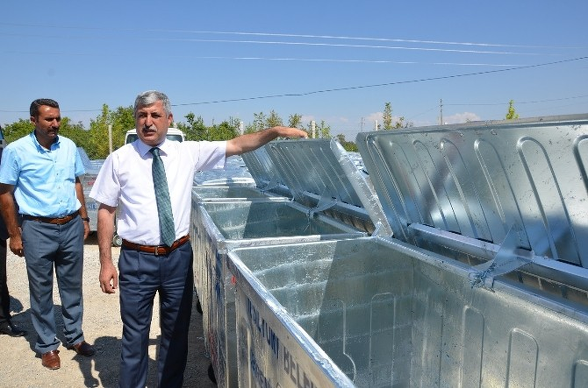 400 Çop Konteynırı Dağıtılıyor
