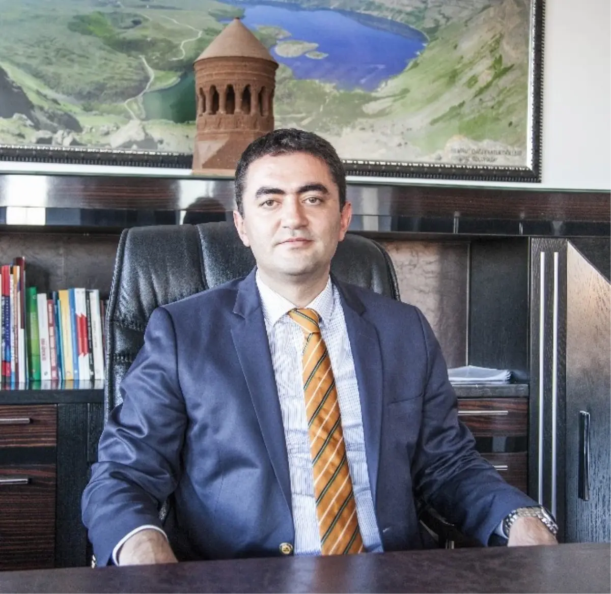 Ahlat Kaymakamı Görevine Başladı