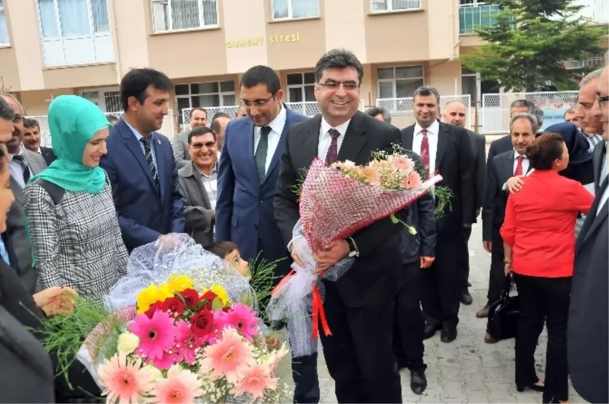 Bakan Yardımcısı Erdem\'den Akşehir Ziyareti