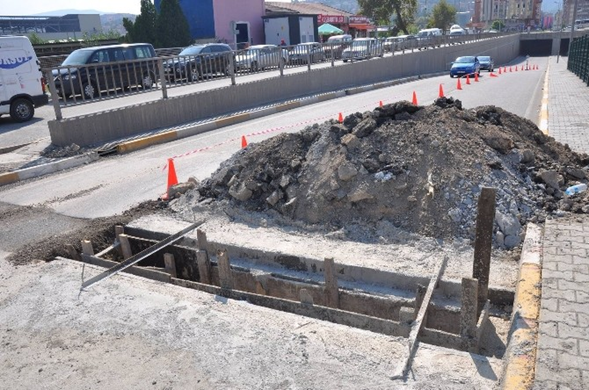 Belediye\'den Yağmur Sularına Önlem
