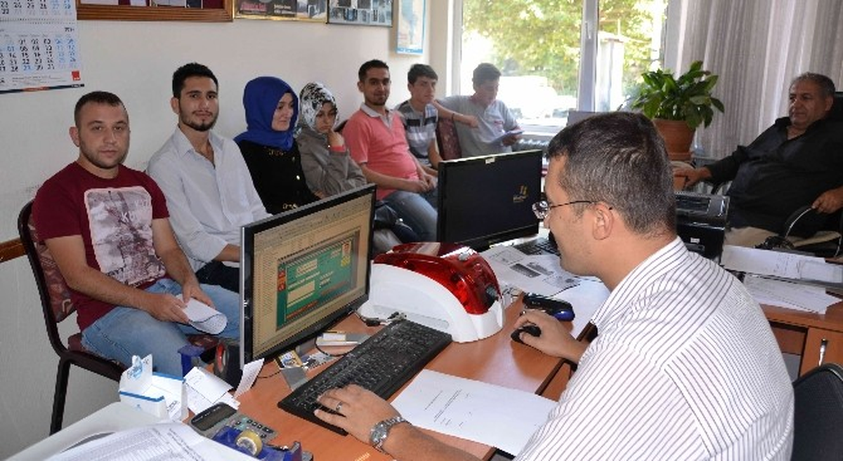 Belediyeden Öğrenciye Paso ile Ucuz Ulaşım Hizmeti