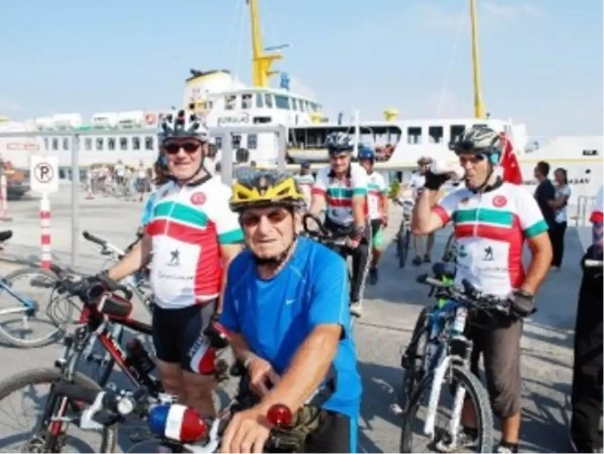 Dedeler ve Torunlar 520 Kilometre Pedal Çeviriyor