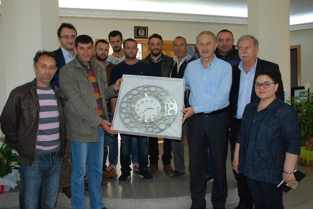 Didim İçin Elini Taşın Altına Koyan Bir Avuç Gönüllü