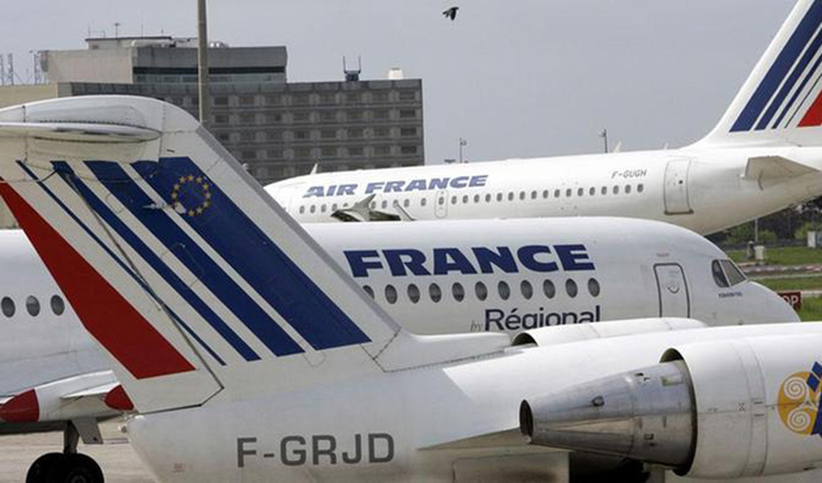 Fransa\'da Air France Pilotlarının Grevi Sürüyor