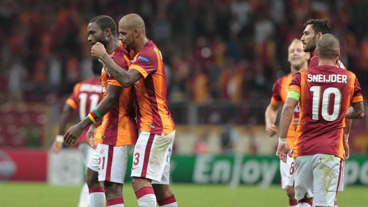 Galatasaray-Anderlecht Maçının İlk Yarısı Berabere Tamamlandı