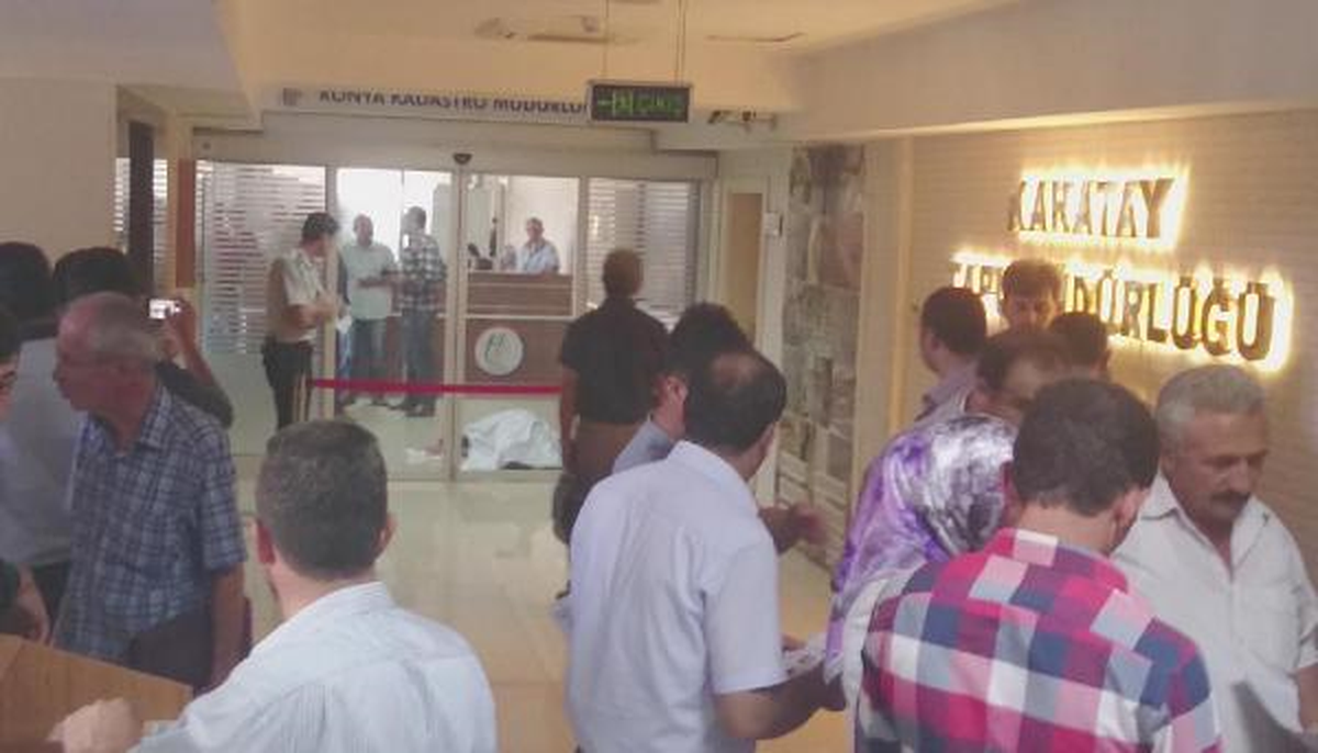 Ceset Yerde Yatarken İşlemler Devam Etti