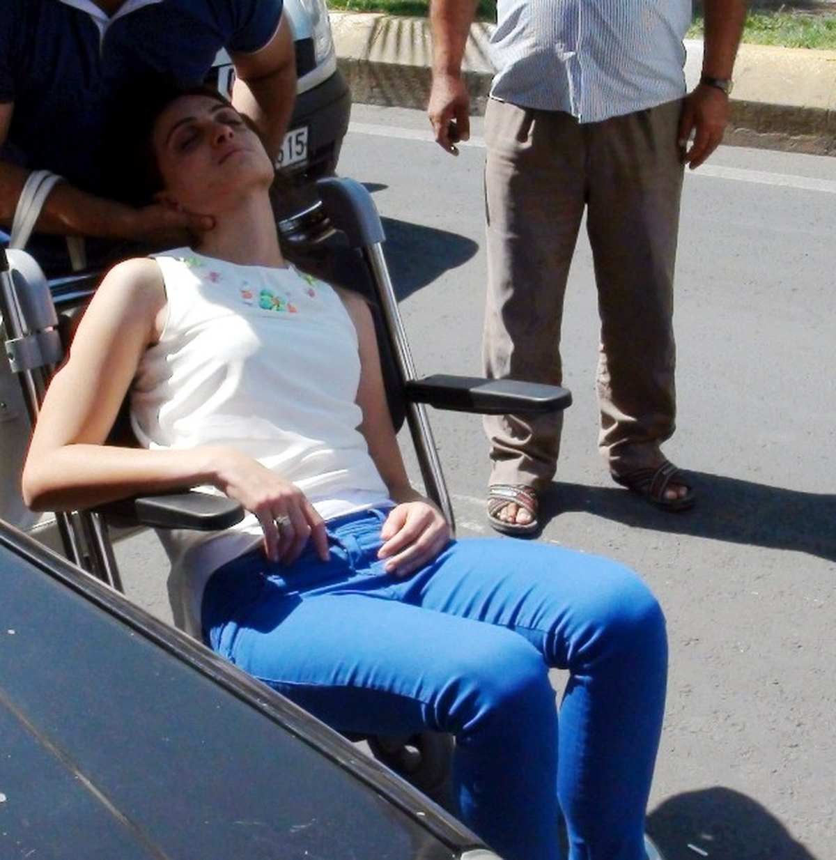 Hastane Önünde Kaza: 1 Yaralı